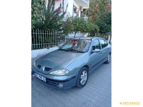 Sahibinden Renault Megane 1.6 RXT 2000 Model 