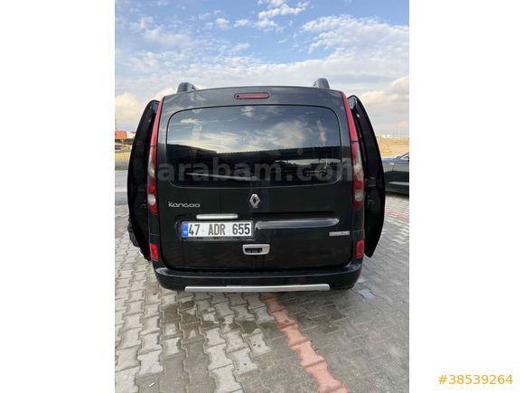 Sahibinden Renault Kangoo Multix 1.5 dCi Chromeline Edition 2011 Model 