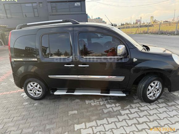 Sahibinden Renault Kangoo Multix 1.5 dCi Chromeline Edition 2011 Model 