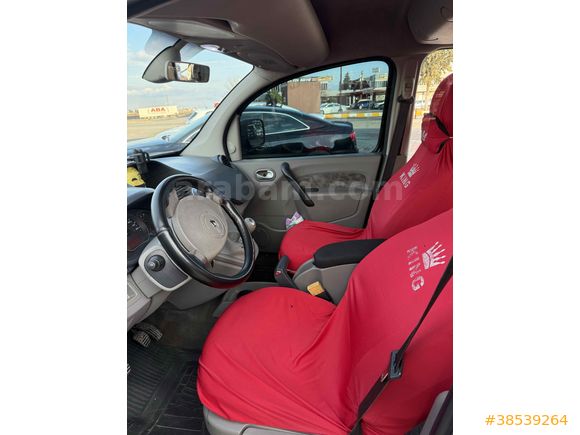 Sahibinden Renault Kangoo Multix 1.5 dCi Chromeline Edition 2011 Model 