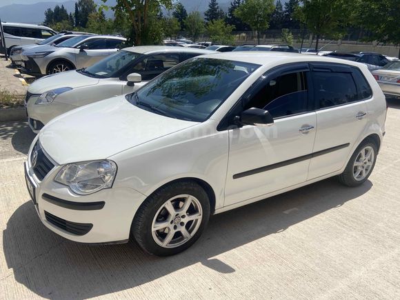 HATASIZ GARAJ ARABASI OTOMATİK
 Volkswagen Polo 1.4 Trendline 2006 Model 