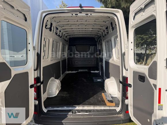 2025 VW Crafter 2.0 TDI Hatasız - Sıfır Ayarında 435 KM