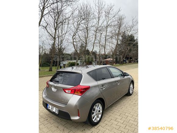 Sahibinden Toyota Auris 1.4 D-4D Active Skypack