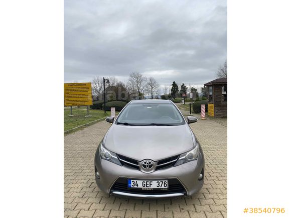 Sahibinden Toyota Auris 1.4 D-4D Active Skypack