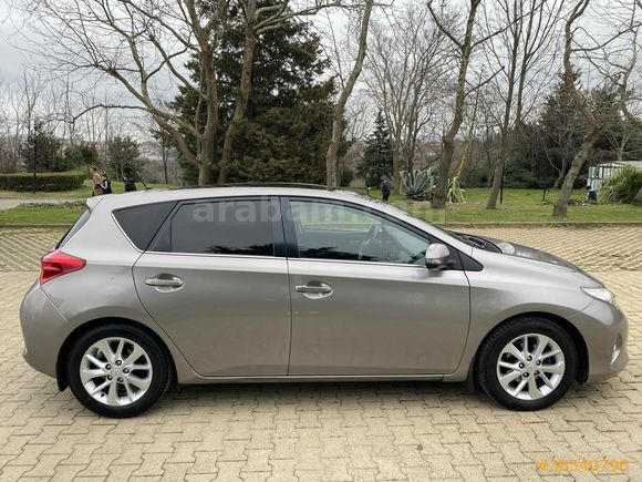 Sahibinden Toyota Auris 1.4 D-4D Active Skypack