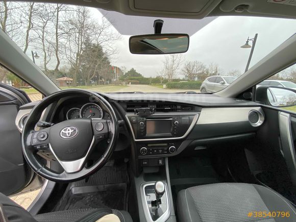 Sahibinden Toyota Auris 1.4 D-4D Active Skypack