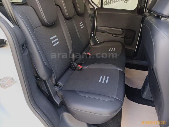 Sahibinden Ford Tourneo Courier 1.0 EcoBoost Active 2024 Model