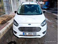 Sahibinden Ford Tourneo Courier 1.5 TDCi Titanium Plus 2022 Model