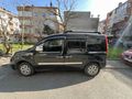 Sahibinden Renault Kangoo Multix 1.5 dCi Privilege Chromeline 2010 Model 