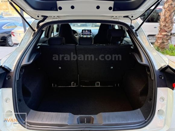 Galeriden Nissan Juke 2024 Model İzmir - 38541871 | arabam.com