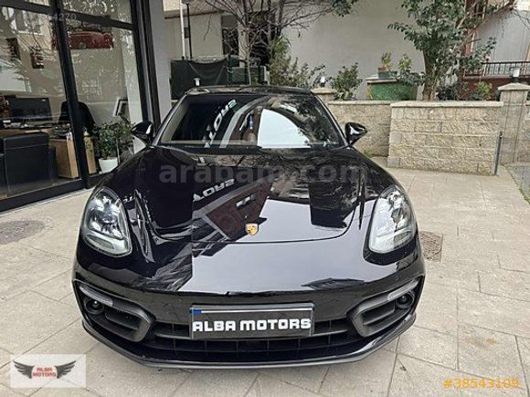 2023 BOYASIZ BAYİ ÇIKIŞLI VE BAKIMLI PANAMERA4 PLATİNUM EDİTİON
