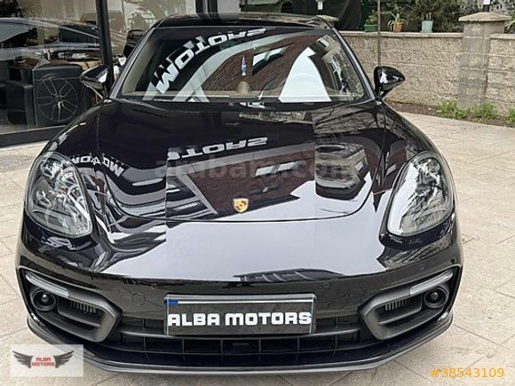 2023 BOYASIZ BAYİ ÇIKIŞLI VE BAKIMLI PANAMERA4 PLATİNUM EDİTİON