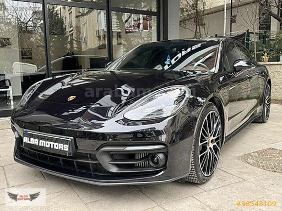 2023 BOYASIZ BAYİ ÇIKIŞLI VE BAKIMLI PANAMERA4 PLATİNUM EDİTİON