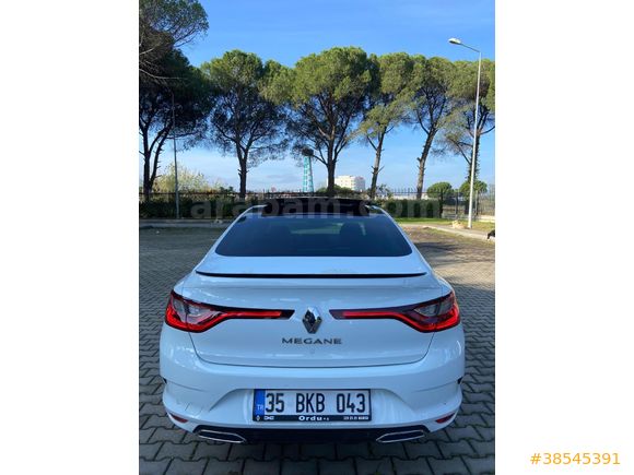 Sahibinden Renault Megane 1.3 TCe Icon 2022 Model