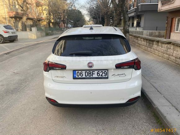 Sahibinden temiz değişensiz aile aracı  