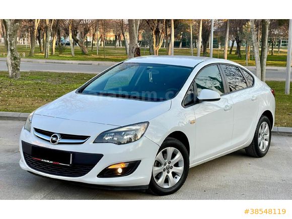 Sahibinden Opel Astra 1.6 Edition Plas 2017 Model  86.000 km Beyaz