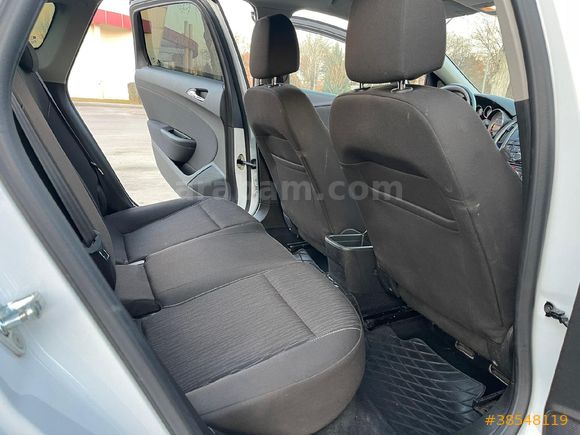Sahibinden Opel Astra 1.6 Edition Plas 2017 Model  86.000 km Beyaz