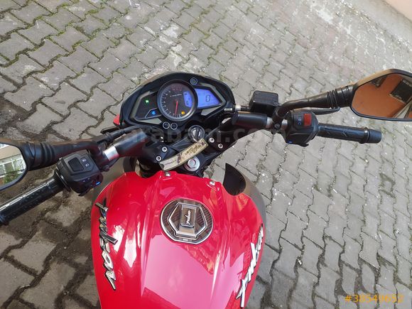 TEMİZ 2018 MODEL NS200 32.8xxKM HASAR KAYITSIZ KAZASIZ ACİL