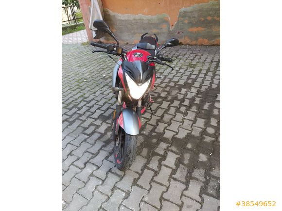 TEMİZ 2018 MODEL NS200 32.8xxKM HASAR KAYITSIZ KAZASIZ ACİL