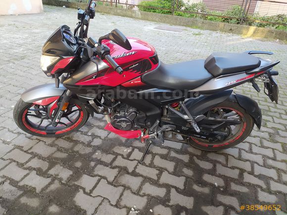 TEMİZ 2018 MODEL NS200 32.8xxKM HASAR KAYITSIZ KAZASIZ ACİL