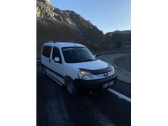 Sahibinden Peugeot Partner 1.9 D 2008 Model  360.000 km Beyaz
