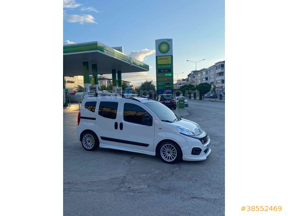 Sahibinden Fiat Fiorino Combi 1.4 Eko Safeline 2020 Model  130000 km Beyaz