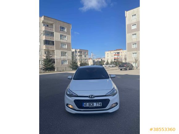 Sahibinden Hyundai i20 1.4 CRDi Jump 2015 Model 