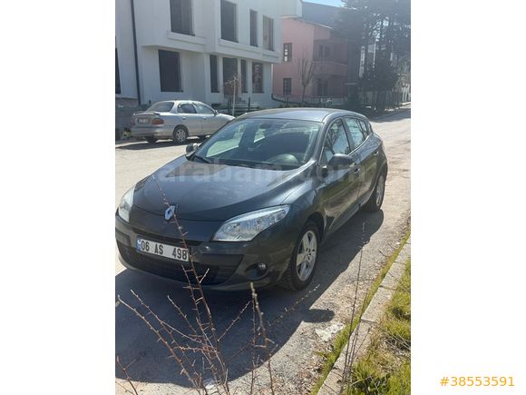 Sahibinden Renault Megane 1.5 dCi Expression 2011 Model