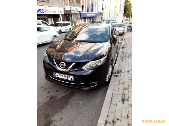 DEGİŞENSİZ Nissan Qashqai 1.5 dCi Black Edition 2014 Model  110.000 orjinal km Siyah