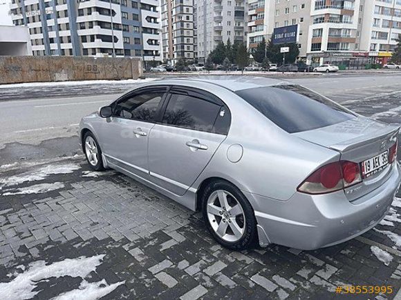 HONDA İ VTEC SANRUFLU ELAGANS