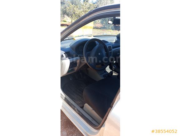 Sahibinden Renault Clio 1.4 Alize 2004 Model