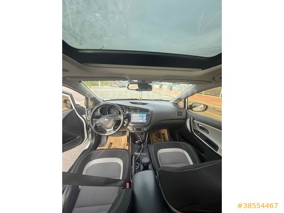 Galeriden Kia Ceed 1.6 CRDi Concept Plus 2015 Model Kocaeli