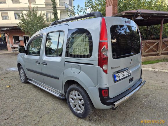 Sahibinden Renault Kangoo 1.5 dCi Expression 2011 Model