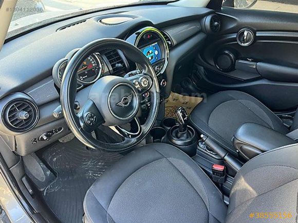 2018 CAM TAVAN ÇİFT RENK OTOMATİK DİZEL COOPER 1.5 D CHİLİ