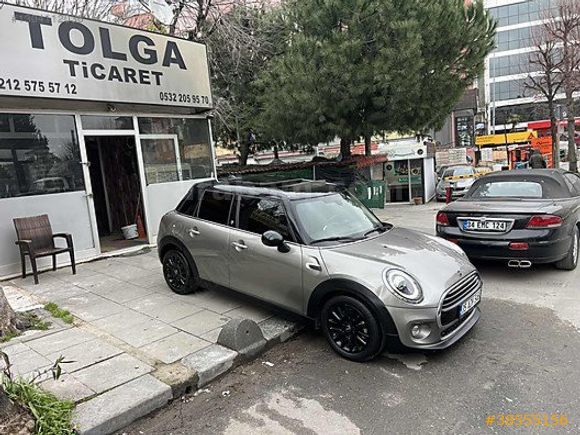 2018 CAM TAVAN ÇİFT RENK OTOMATİK DİZEL COOPER 1.5 D CHİLİ