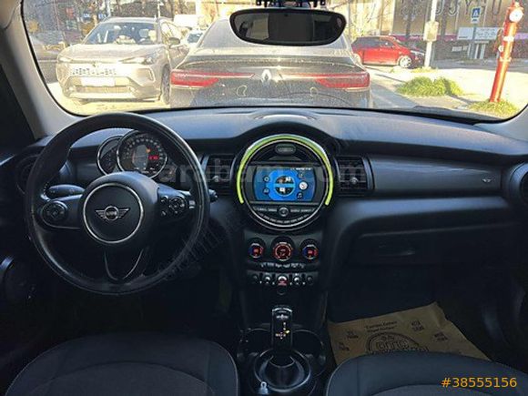 2018 CAM TAVAN ÇİFT RENK OTOMATİK DİZEL COOPER 1.5 D CHİLİ