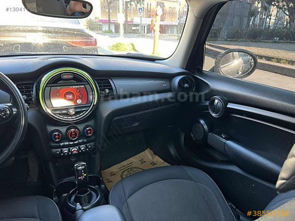 2018 CAM TAVAN ÇİFT RENK OTOMATİK DİZEL COOPER 1.5 D CHİLİ