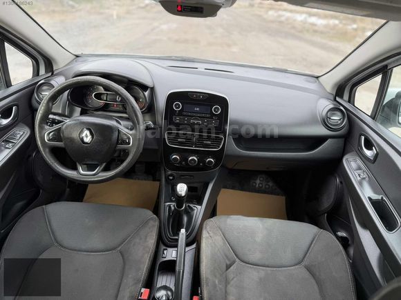 TUĞSEM AUTO'DAN HATASIZ AYARINDA TEMİZ 2017 MODEL RENAULT CLİO