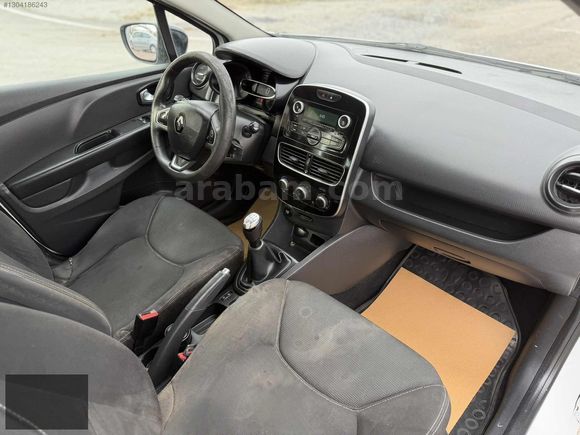TUĞSEM AUTO'DAN HATASIZ AYARINDA TEMİZ 2017 MODEL RENAULT CLİO