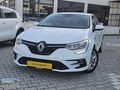 0.99 Kredi 51BİN KM BOYASIZ 2021 MEGANE 1.3TCE JOY 140ps TESLA..