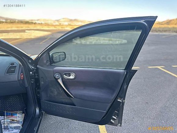 GÜVENDEN 2009 MODEL 1.5DCI RENAULT MEGANE OTOMATİK VİTES