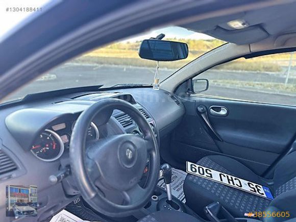 GÜVENDEN 2009 MODEL 1.5DCI RENAULT MEGANE OTOMATİK VİTES