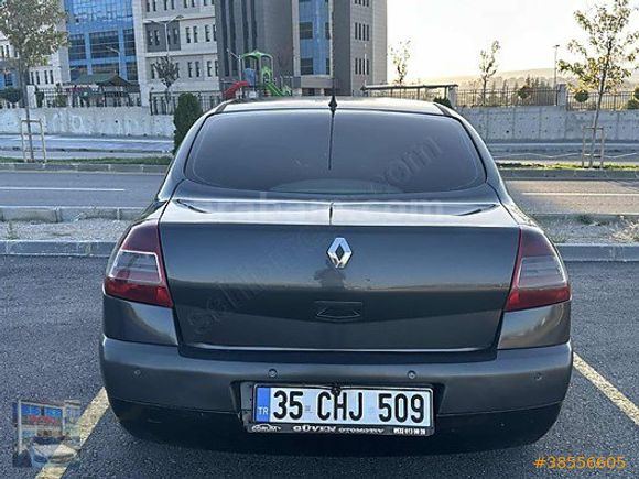 GÜVENDEN 2009 MODEL 1.5DCI RENAULT MEGANE OTOMATİK VİTES