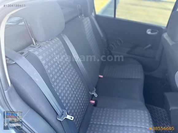 GÜVENDEN 2009 MODEL 1.5DCI RENAULT MEGANE OTOMATİK VİTES