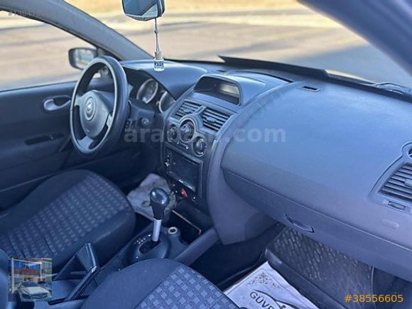 GÜVENDEN 2009 MODEL 1.5DCI RENAULT MEGANE OTOMATİK VİTES