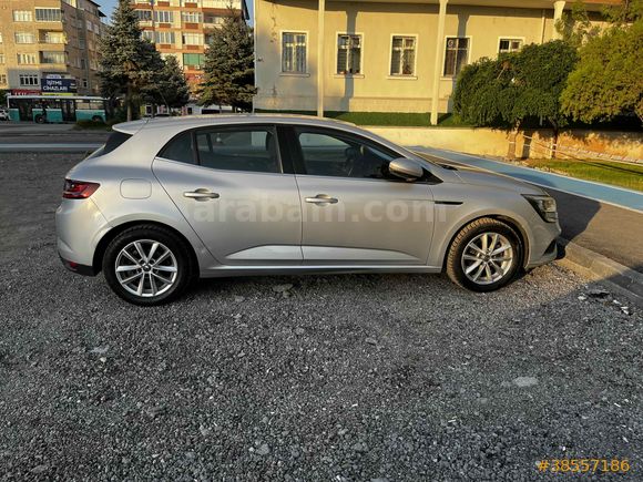 Sahibinden Renault Megane 1.2 TCe Touch 2016 Model 