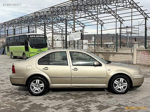 2004 MODEL BORA PASİFİC YANIKSIZ (Kredi Kartı Geçerli)