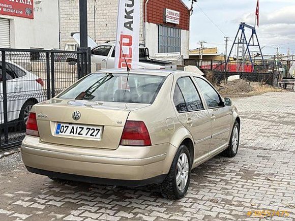 2004 MODEL BORA PASİFİC YANIKSIZ (Kredi Kartı Geçerli)