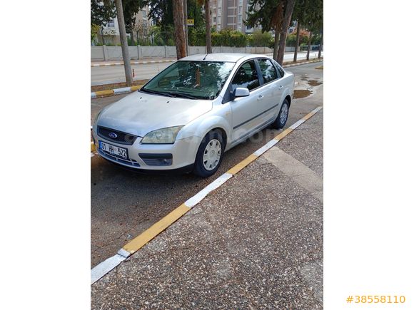 Sahibinden Ford Focus 1.6 Trend 2007 Model  308250km Gri
