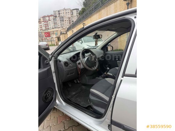 Sahibinden Renault Clio 1.5 dCi Authentique 2011 Model 